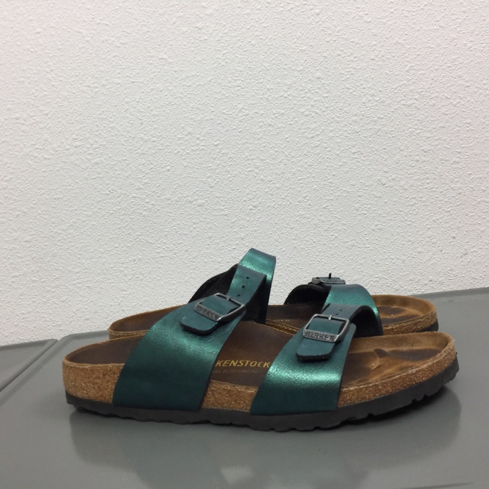 Birkenstock Metallic Green 2 Strap Sandals  Size 9